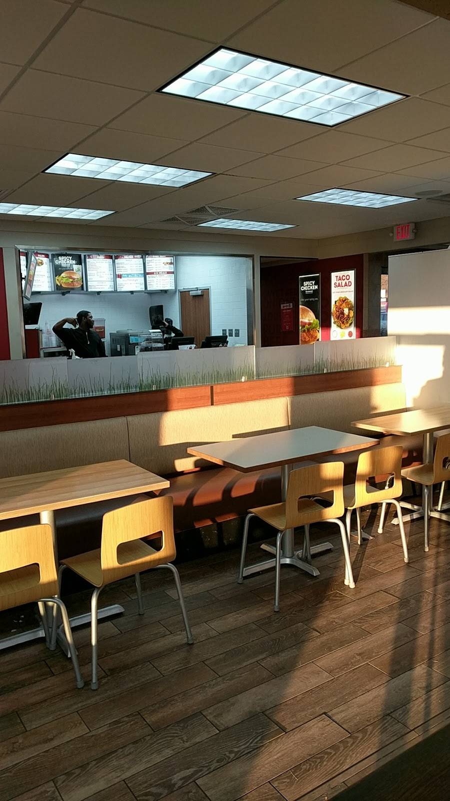 Wendys | restaurant | 330 Harding Pl, Nashville, TN 37211, USA | 6153311442 OR +1 615-331-1442