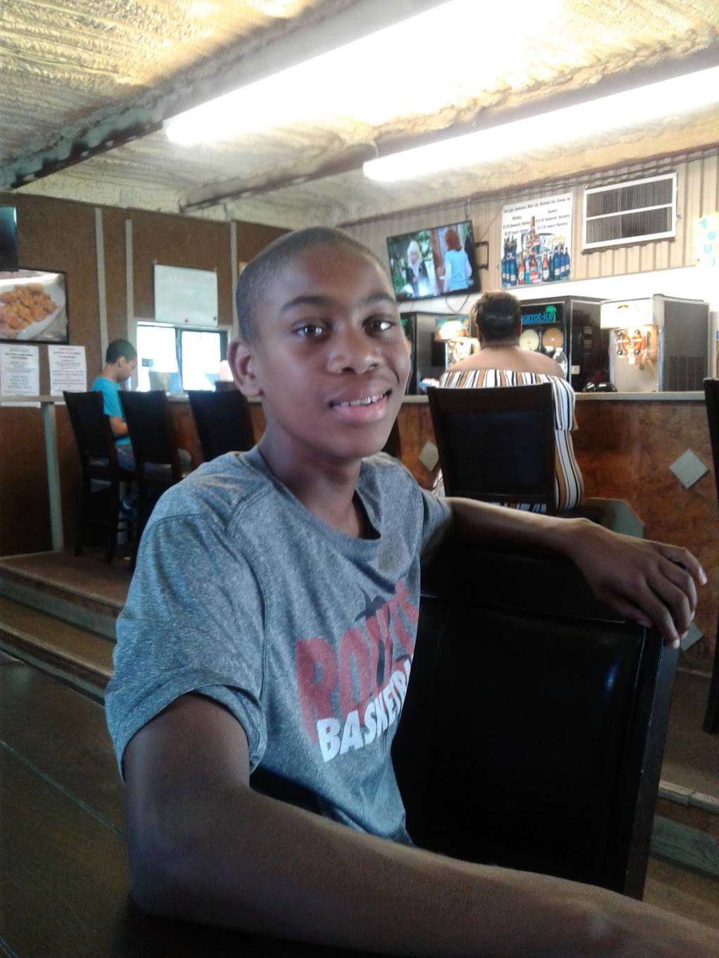 3Ds KRAZY KITCHEN | restaurant | 5928 Leedale St, Houston, TX 77016, USA | 8328696534 OR +1 832-869-6534