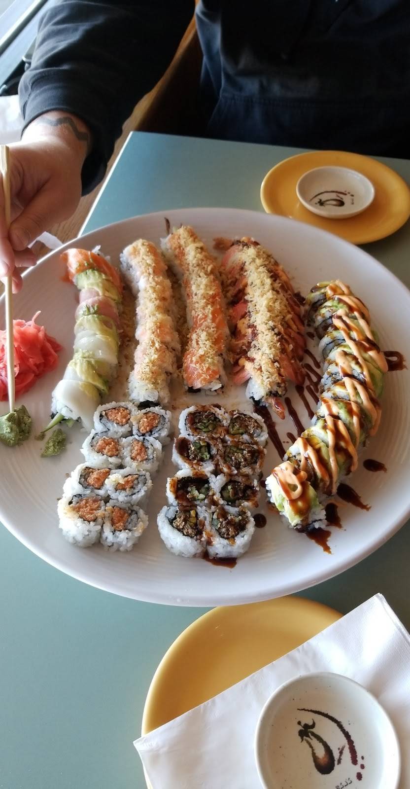 Dancing Roll- West Chester | restaurant | 7759 Tylersville Rd, West Chester Township, OH 45069, USA | 5137556800 OR +1 513-755-6800