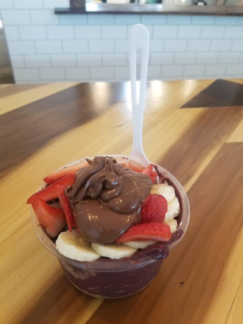 Tres Palmas Acai | restaurant | 700 S Shelmore Blvd #101, Mt Pleasant, SC 29464, USA | 8435804344 OR +1 843-580-4344