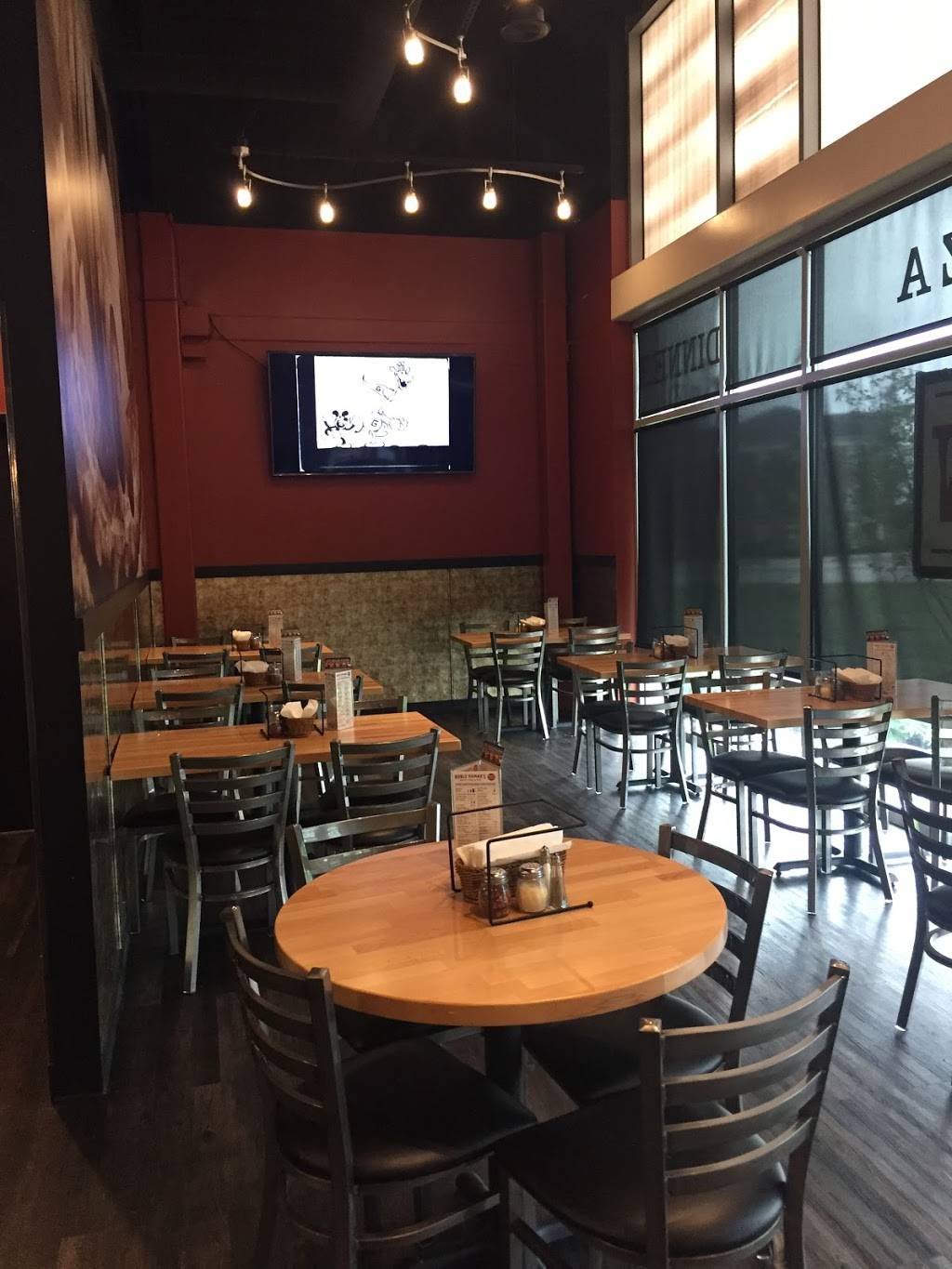 Noble Roman’s Pizza | restaurant | 1438 W Main St, Carmel, IN 46032, USA | 3178463377 OR +1 317-846-3377