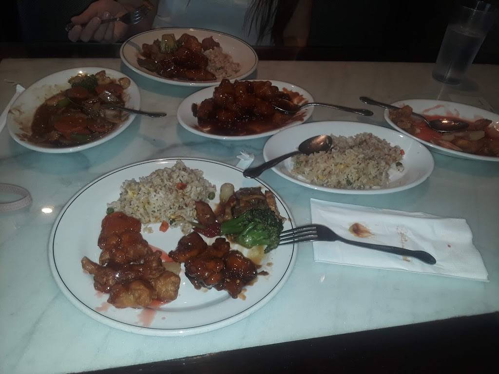 Saigon Kitchen | restaurant | 249 E Main St, Monroe, WA 98272, USA | 3607946612 OR +1 360-794-6612