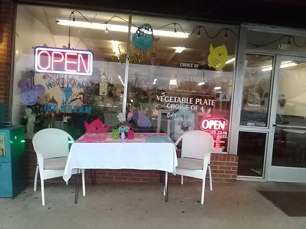 Daves of Berea Restaurant | restaurant | 701 Sulphur Springs Rd, Greenville, SC 29617, USA | 8642461008 OR +1 864-246-1008