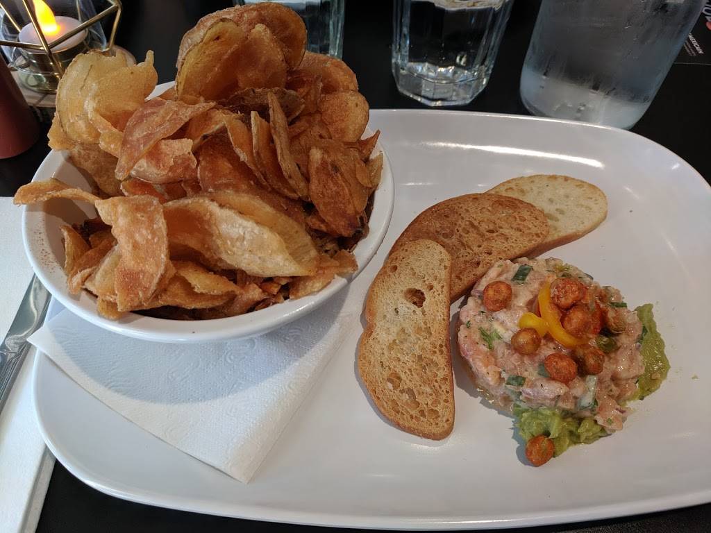 Küto - Comptoir à tartares Granby | restaurant | 239 Rue Principale, Granby, QC J2G 2V9, Canada | 4509150213 OR +1 450-915-0213