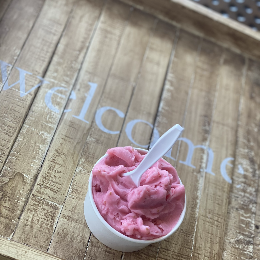 Ferrantes Marketplace Cafe | meal takeaway | 4516 S Regal St, Spokane, WA 99223, USA | 5094436304 OR +1 509-443-6304