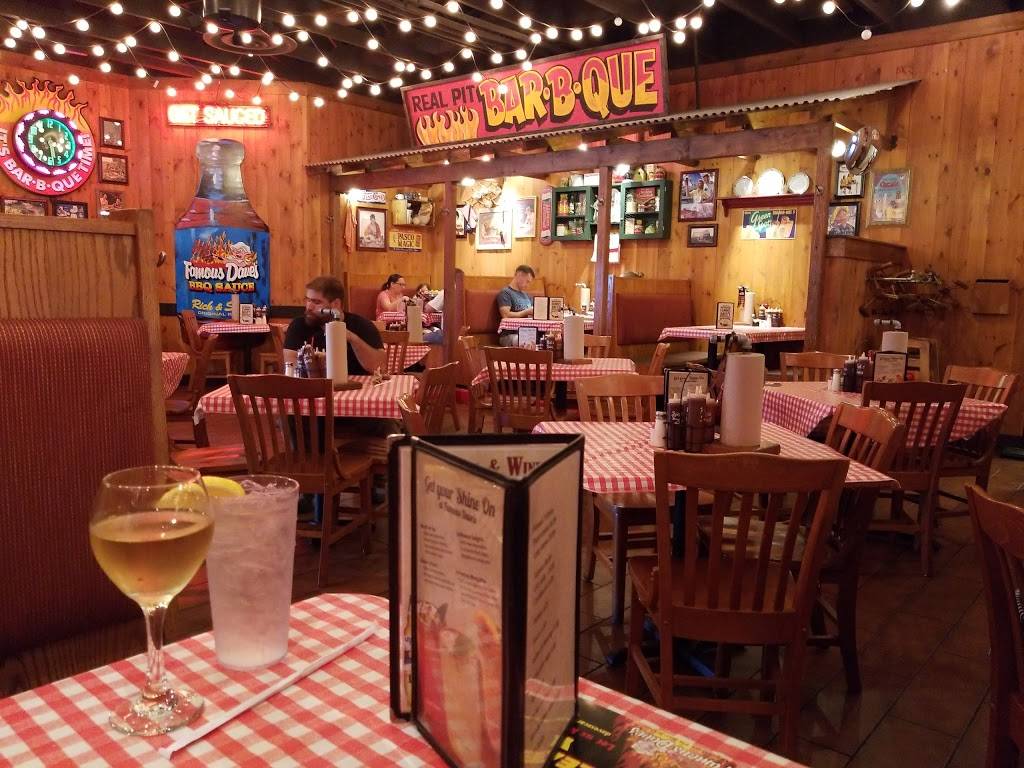 Famous Daves Bar-B-Que | restaurant | 1 Cabela Blvd, Scarborough, ME 04074, USA | 2075100025 OR +1 207-510-0025