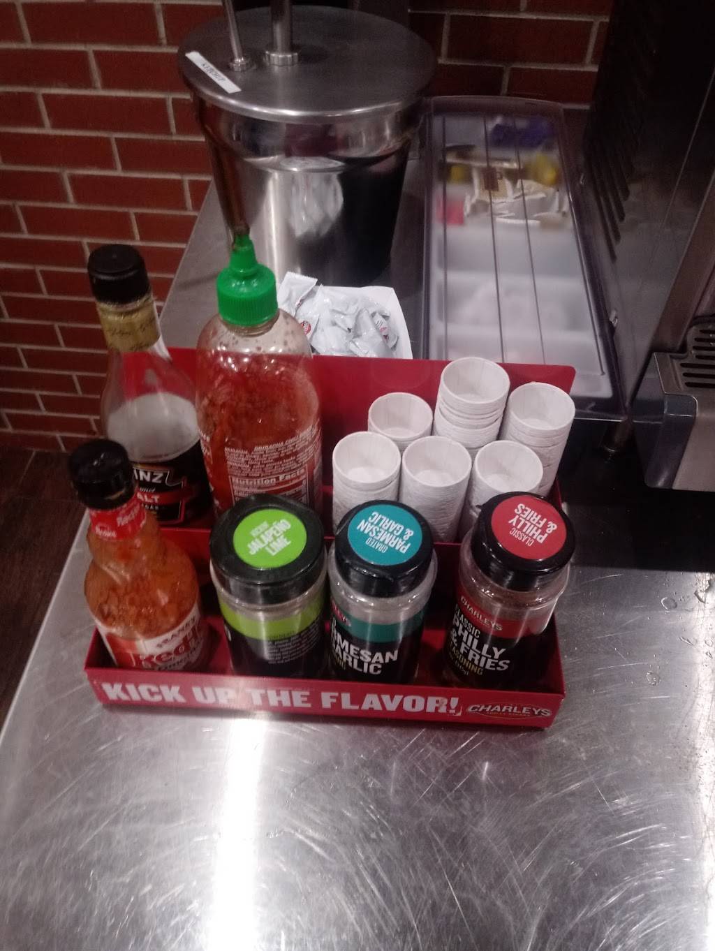 Charleys Philly Steaks | restaurant | 4823 W 79th St, Burbank, IL 60459, USA | 7089211279 OR +1 708-921-1279