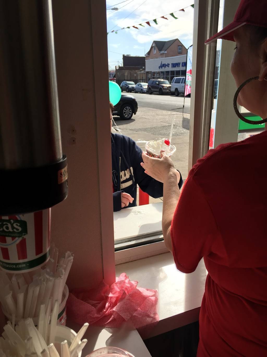 Ritas Italian Ice & Frozen Custard | restaurant | 100 E Rockland St, Philadelphia, PA 19120, USA | 2673354686 OR +1 267-335-4686