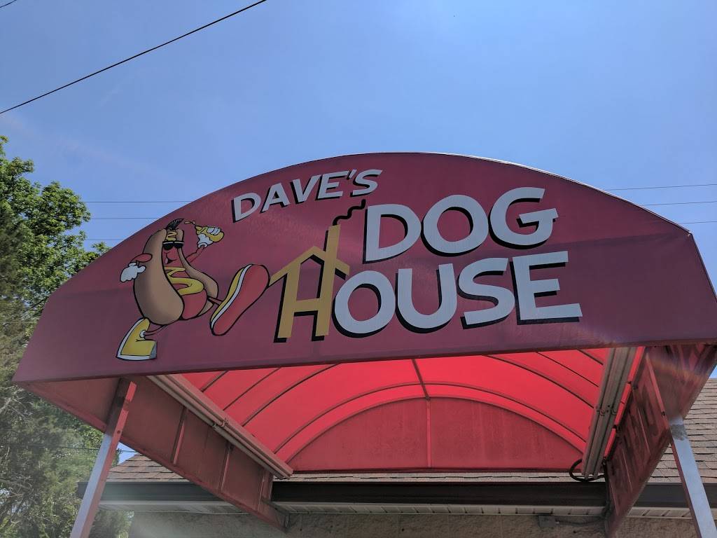 Daves Dog House | restaurant | 7409 Middlebrook Pike, Knoxville, TN 37909, USA | 8652004476 OR +1 865-200-4476