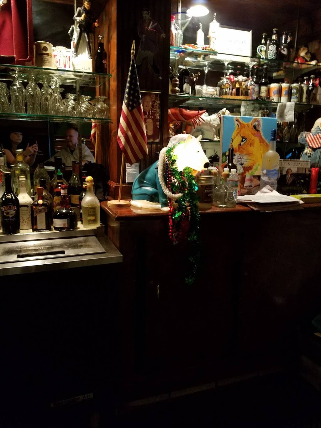 Mister Bs | restaurant | 6655 Poplar Ave, Germantown, TN 38138, USA | 9017515262 OR +1 901-751-5262