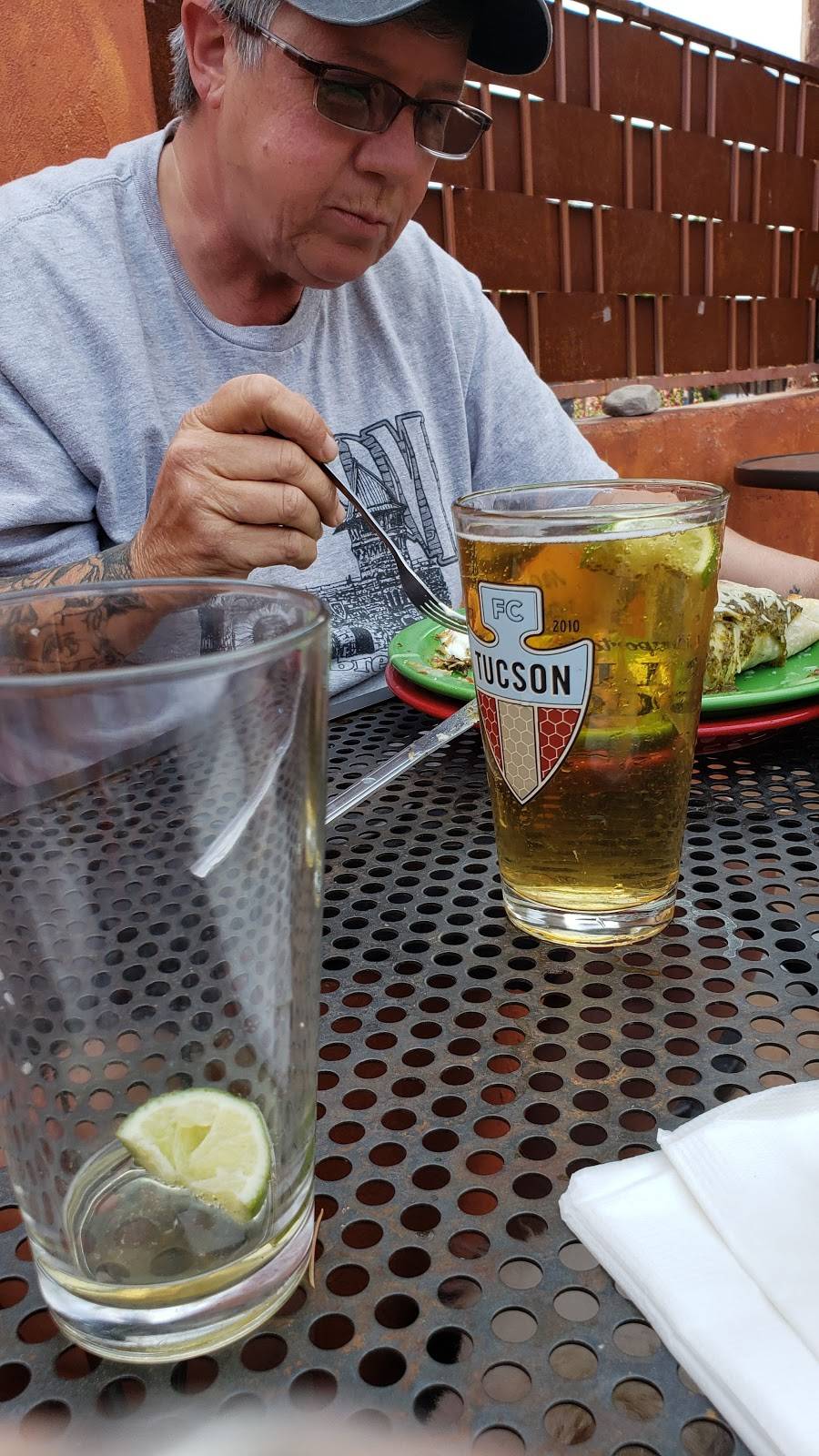 Tubac Jacks Restaurant & Saloon | restaurant | 7 Plaza Rd, Tubac, AZ 85646, USA | 5203983161 OR +1 520-398-3161