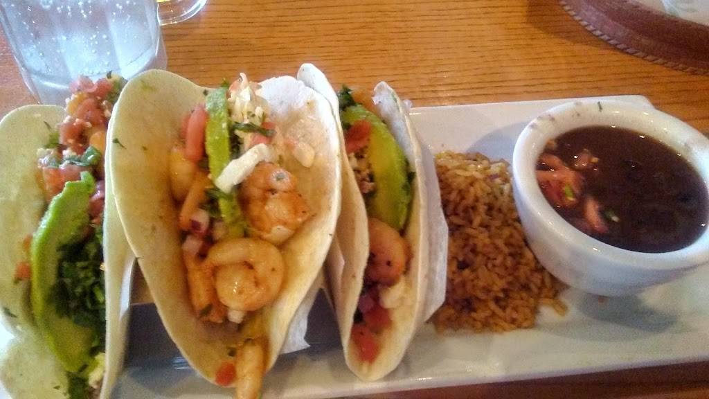 Chilis Grill & Bar | meal takeaway | 6250 Interparcel Rd, Alexandria, VA 22315, USA | 7039225100 OR +1 703-922-5100