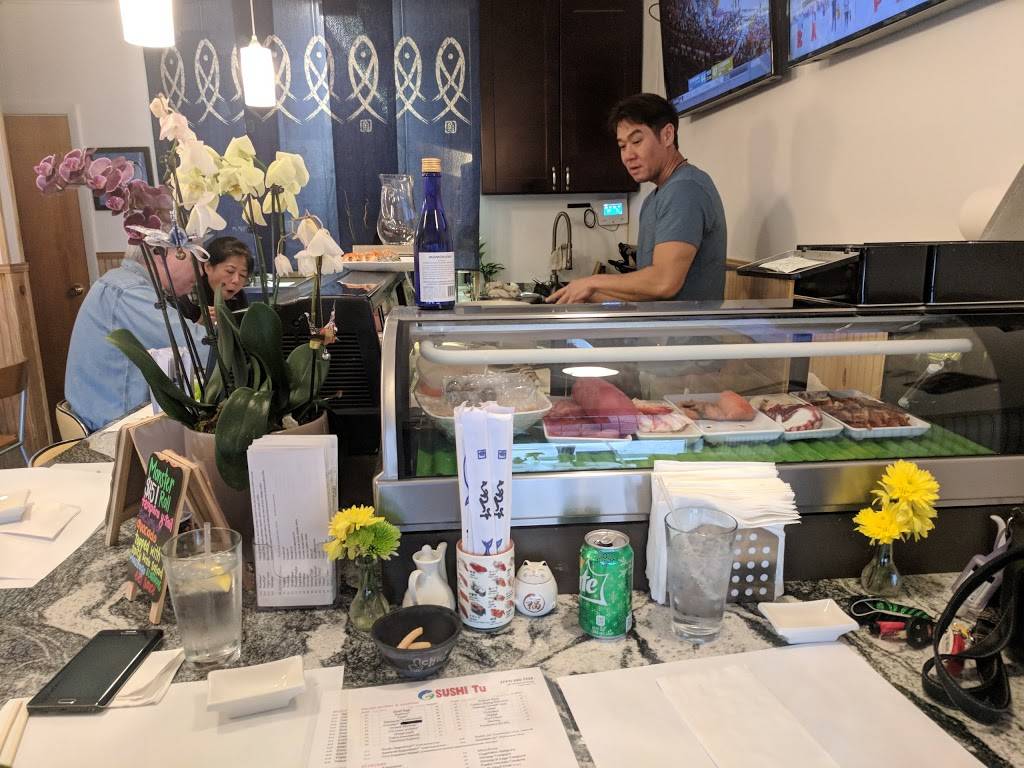 Sushi Tu | restaurant | 288 Windward Passage, Clearwater, FL 33767, USA | 7273307218 OR +1 727-330-7218