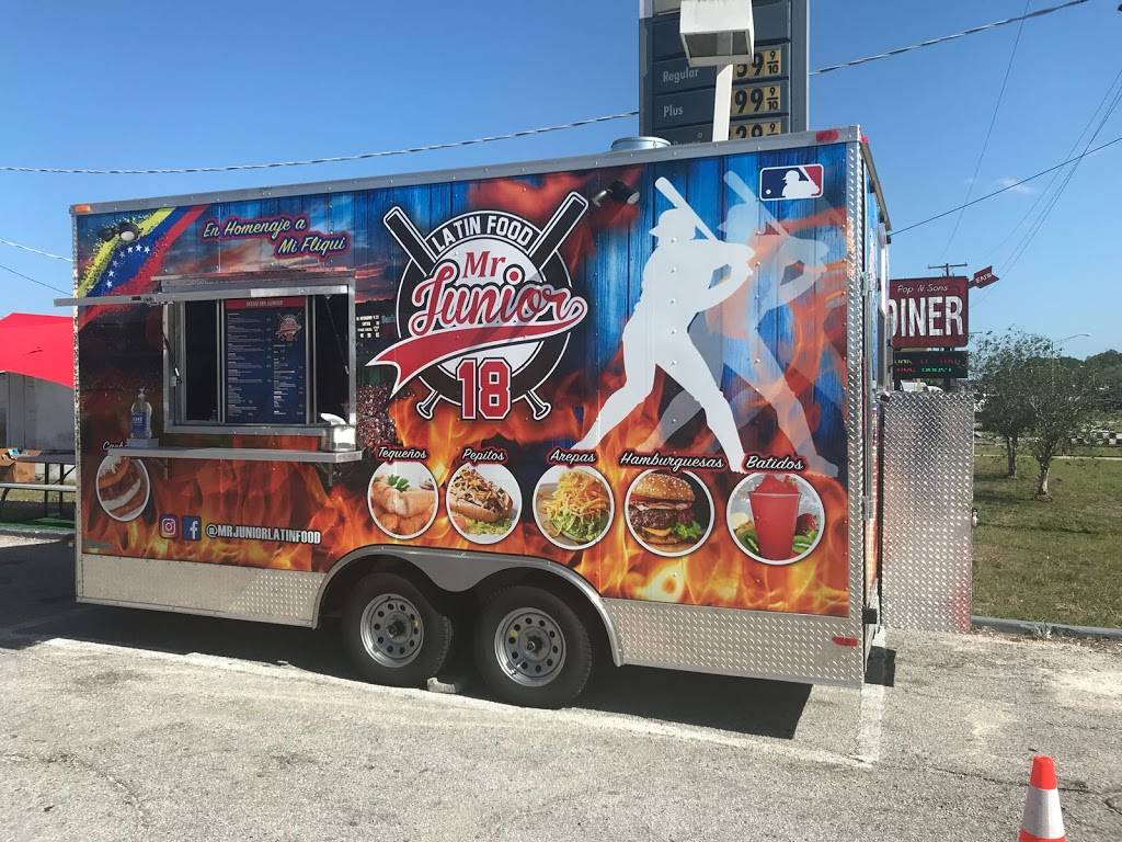 Mr Junior Latin Food | restaurant | 4800 N Dale Mabry Hwy, Tampa, FL 33614, USA | 8134098863 OR +1 813-409-8863