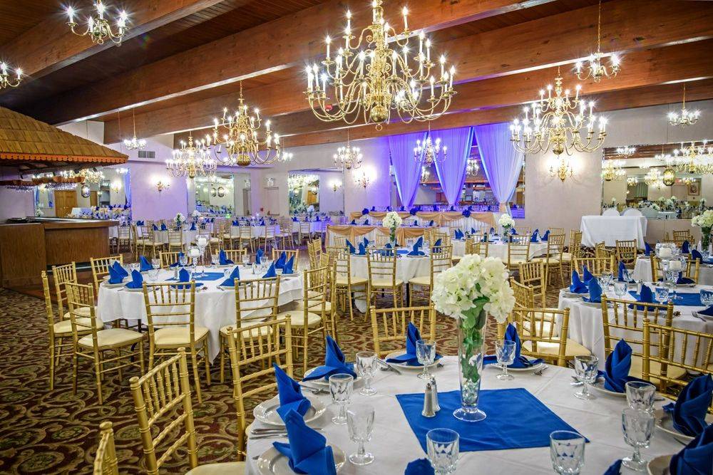 Candlelight Banquets | restaurant | 10625 S Ridgeland Ave, Chicago Ridge, IL 60415, USA | 7084251720 OR +1 708-425-1720