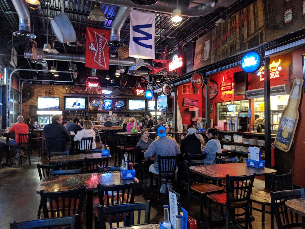 Brewhouse 100 | restaurant | 8098 TN-100, Nashville, TN 37221, USA | 6156732981 OR +1 615-673-2981