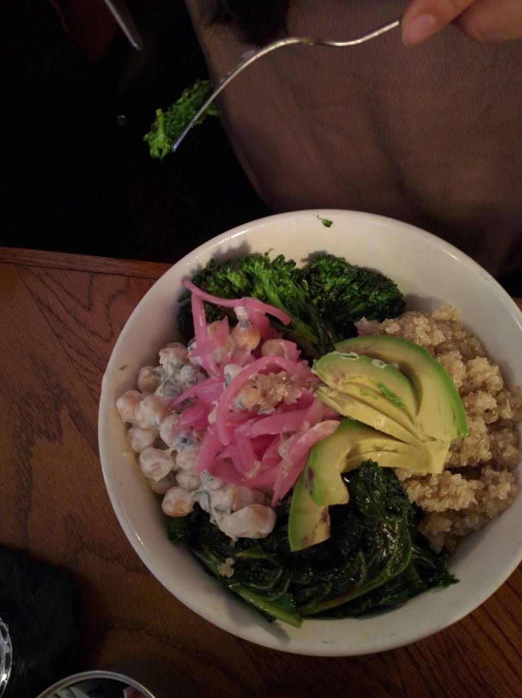 Idas Nearabout | restaurant | 43-13 Queens Blvd, Sunnyside, NY 11104, USA | 7184331916 OR +1 718-433-1916