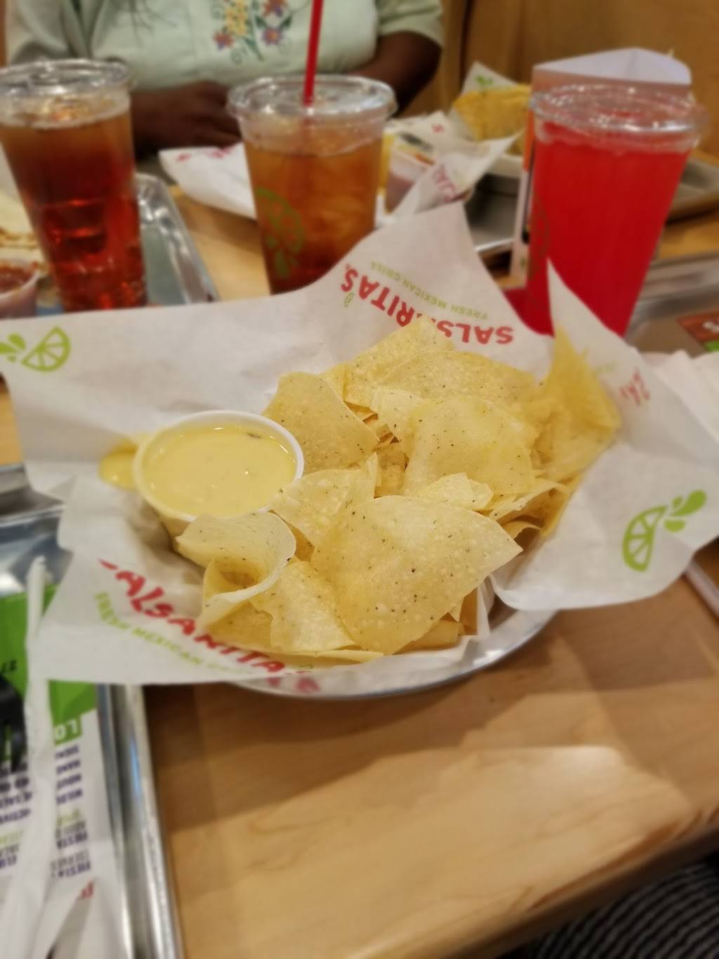 Salsaritas Fresh Mexican Grill | restaurant | Freedom Pkwy Dr, Fayetteville, NC 28314, USA | 9107668005 OR +1 910-766-8005