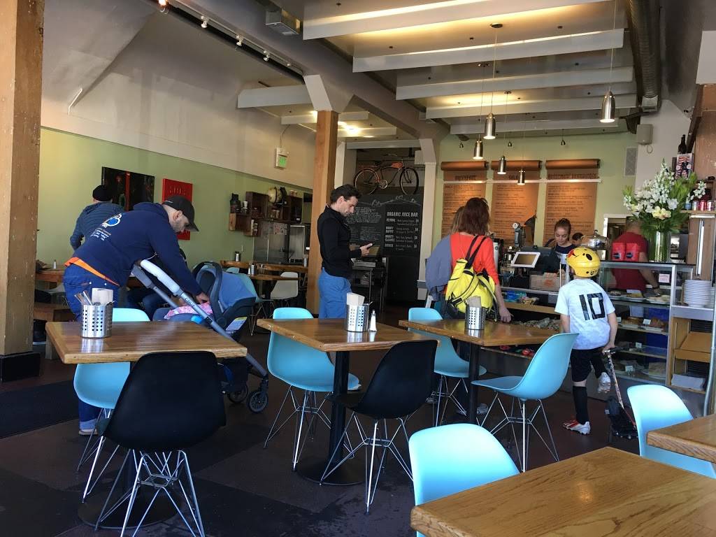 Precita Park Cafe & Grill | meal takeaway | 500 Precita Ave, San Francisco, CA 94110, USA | 4156477702 OR +1 415-647-7702