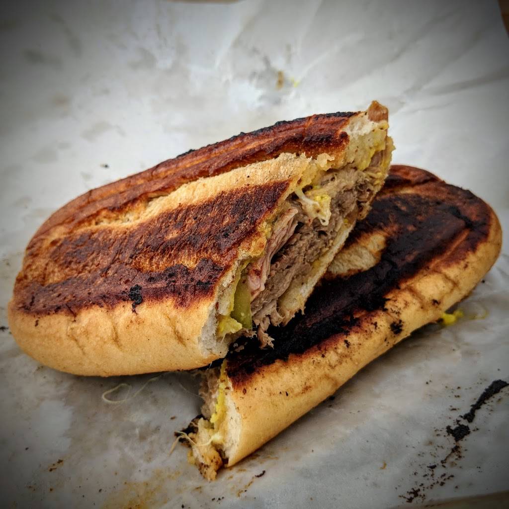 La Casita | restaurant | 181 ME-236, Kittery, ME 03904, USA | 2077032653 OR +1 207-703-2653