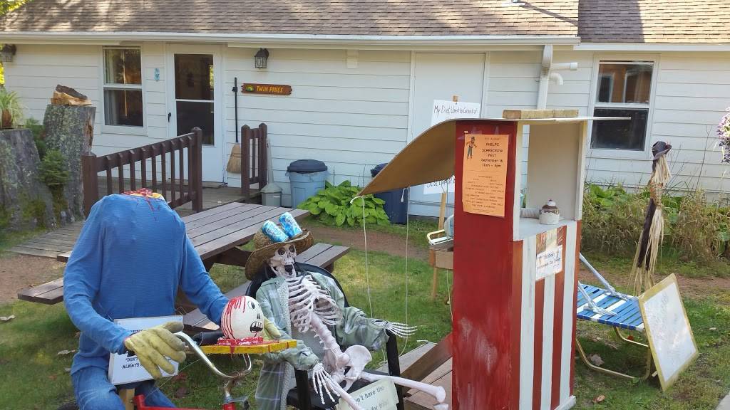 Sunrise Lodge | restaurant | 5894 W Shore Rd, Land O Lakes, WI 54540, USA | 7155473684 OR +1 715-547-3684