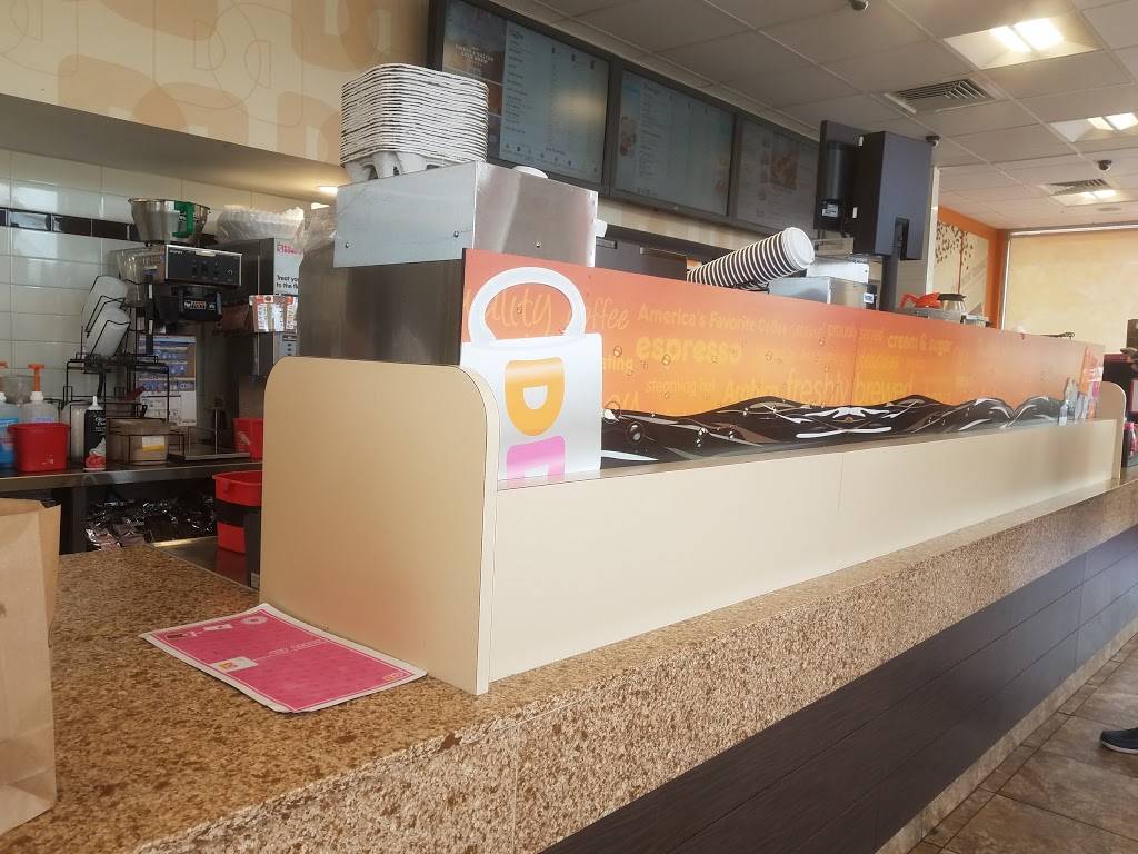 Dunkin | bakery | 2250 W Sample Rd, Pompano Beach, FL 33073, USA | 9549790269 OR +1 954-979-0269