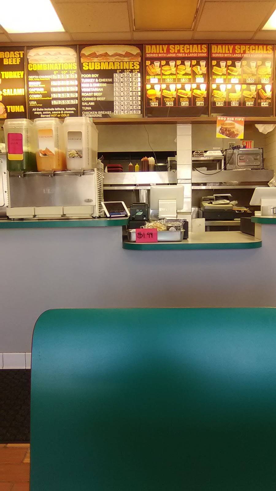 Poor Boy 2 | restaurant | 632 W Roosevelt Rd, Wheaton, IL 60187, USA | 6305109550 OR +1 630-510-9550