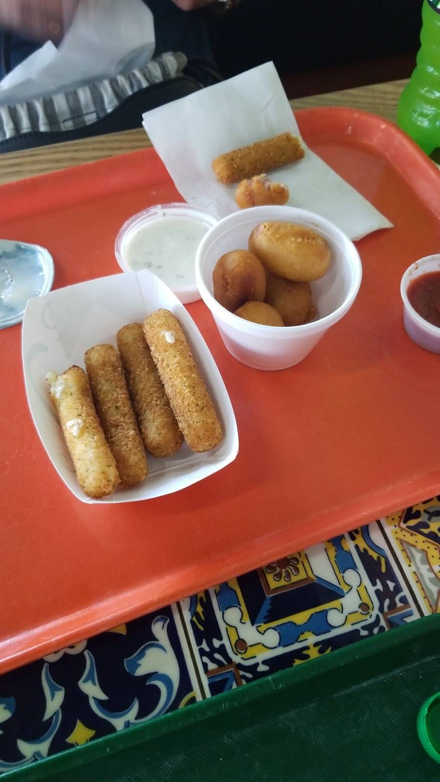 Downtown Sandwich & Ice Cream | meal takeaway | 100 10th Ave, Menominee, MI 49858, USA | 9068642376 OR +1 906-864-2376