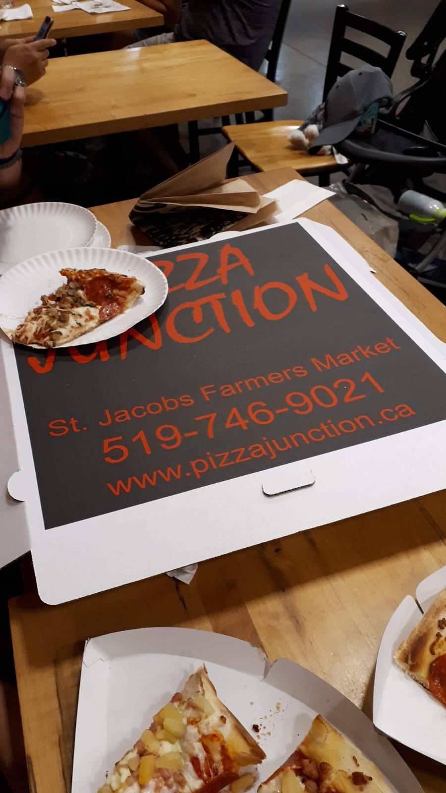 Pizza Junction | restaurant | 878 Weber St N, Waterloo, ON N2J 4G8, Canada | 5197469021 OR +1 519-746-9021