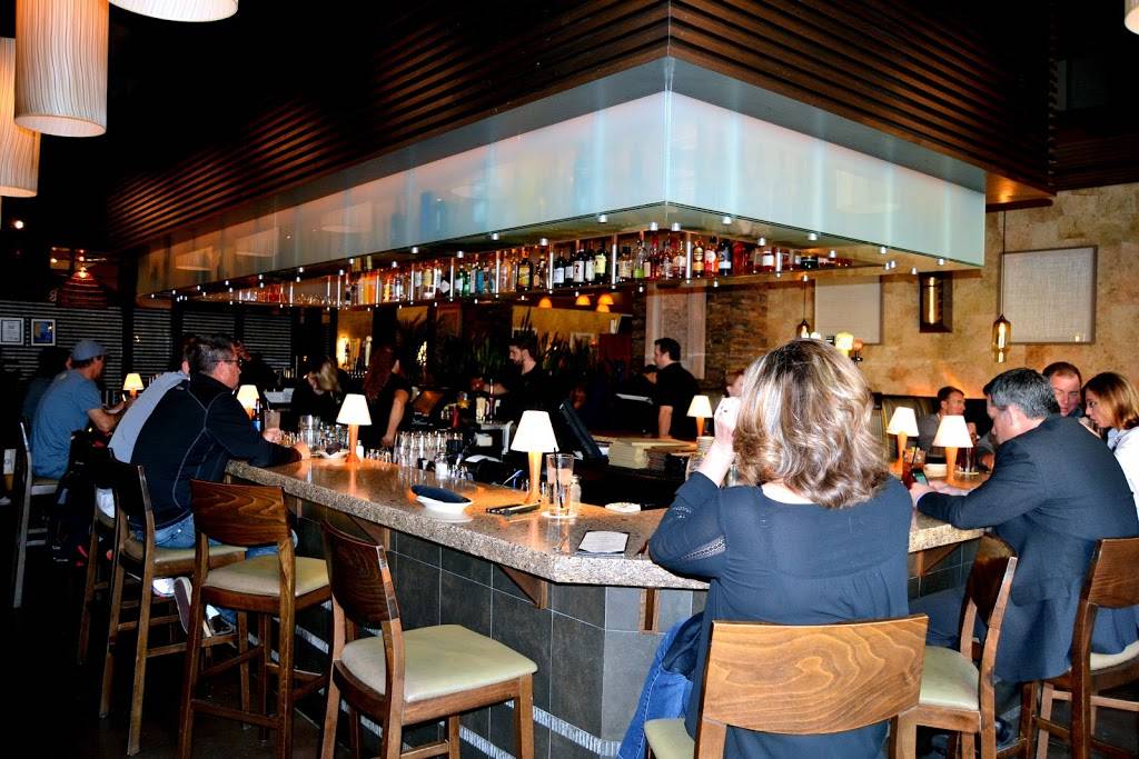 Chesters Kitchen & Bar | restaurant | Shops At University Square, 111 S Broadway #108, Rochester, MN 55904, USA | 5074241211 OR +1 507-424-1211