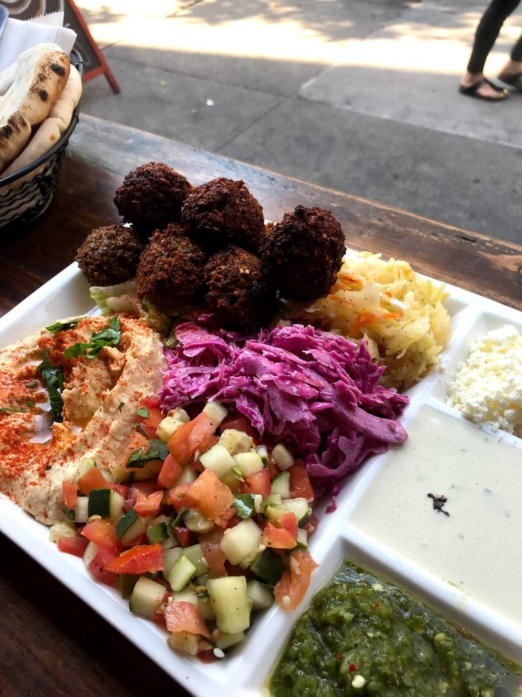 Chick P | restaurant | 490 Bergen St, Brooklyn, NY 11217, USA | 7187831525 OR +1 718-783-1525