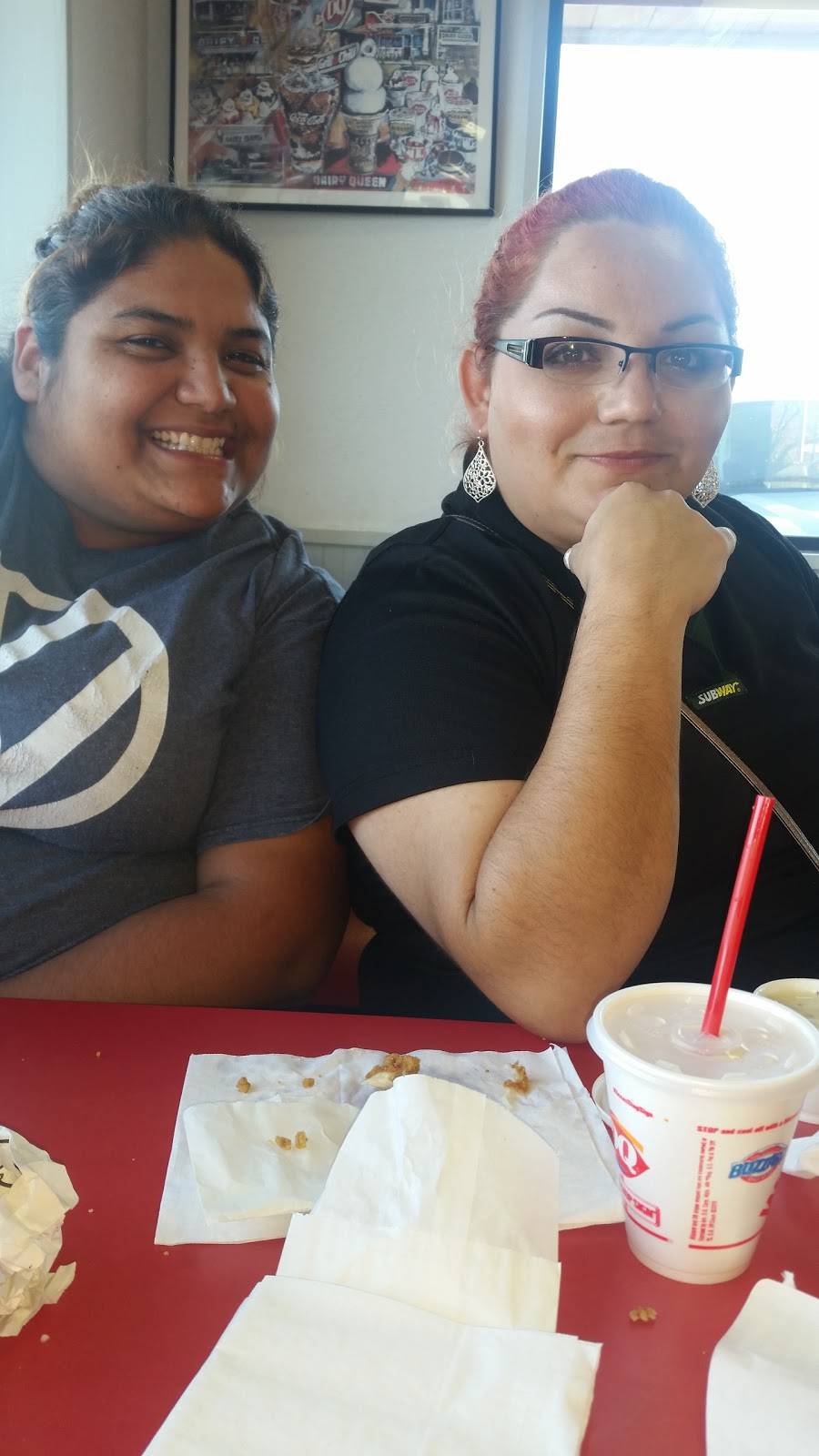 Dairy Queen | restaurant | Dilley, TX 78017, USA | 8309651833 OR +1 830-965-1833