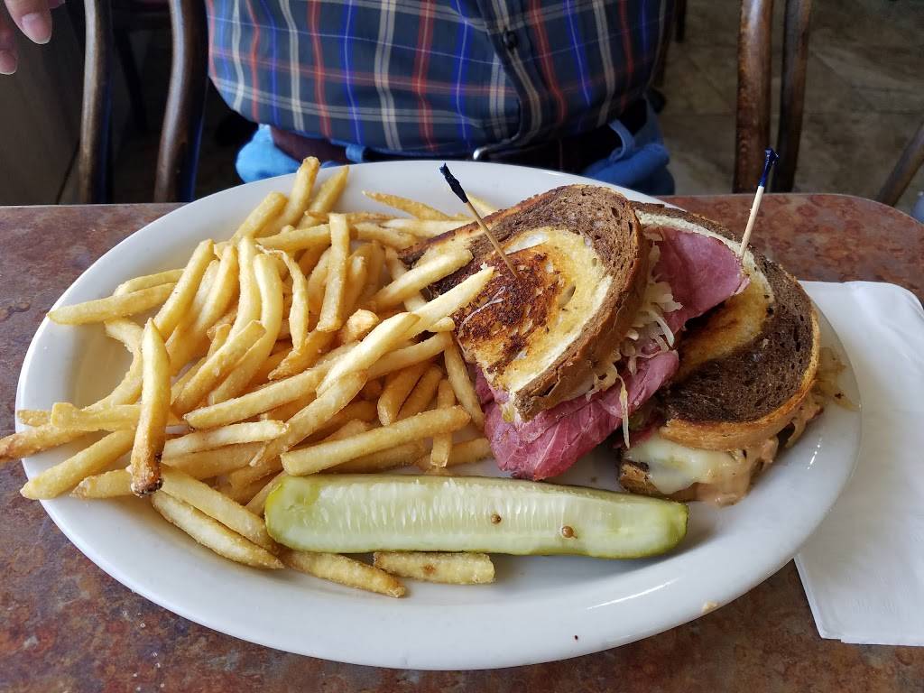 The Big Grill | restaurant | 309 Aragona Blvd #113, Virginia Beach, VA 23462, USA | 7576473419 OR +1 757-647-3419