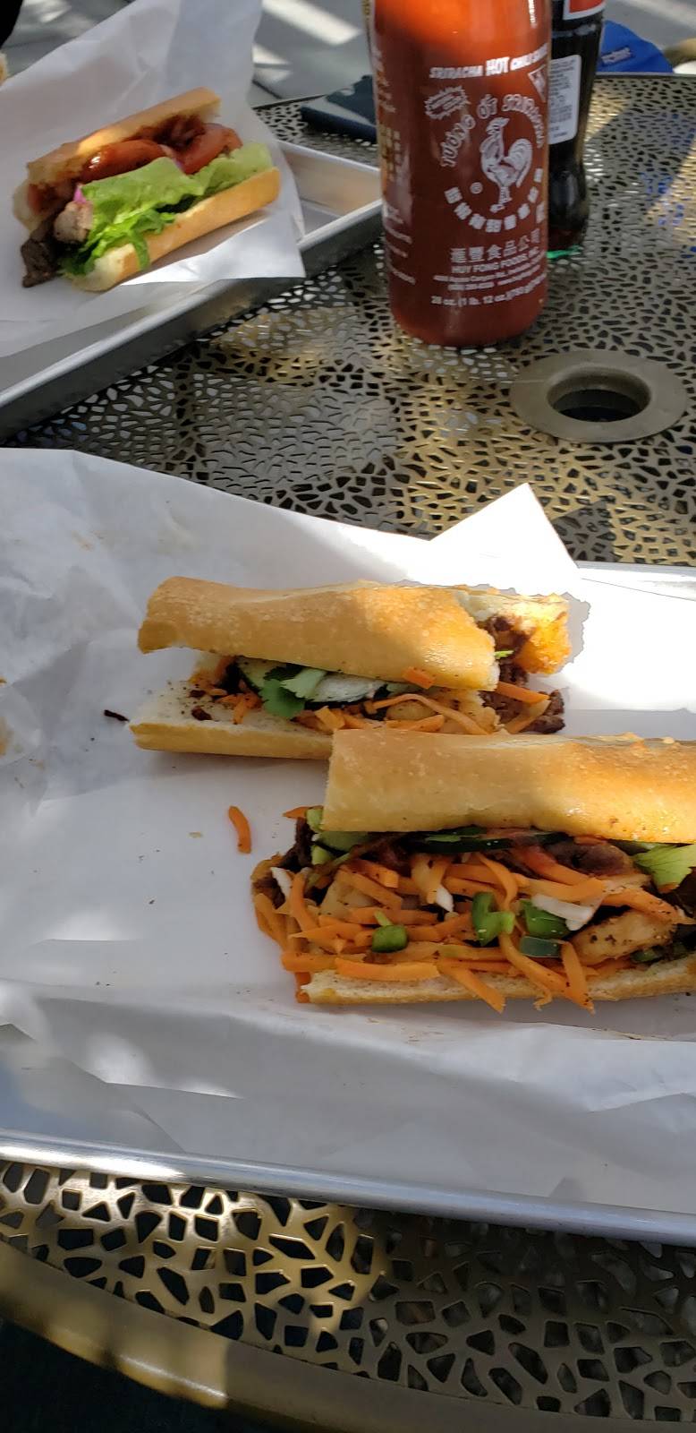 Cali Banh Mi | cafe | 2830 Garnet Ave #A, San Diego, CA 92109, USA | 8583526642 OR +1 858-352-6642
