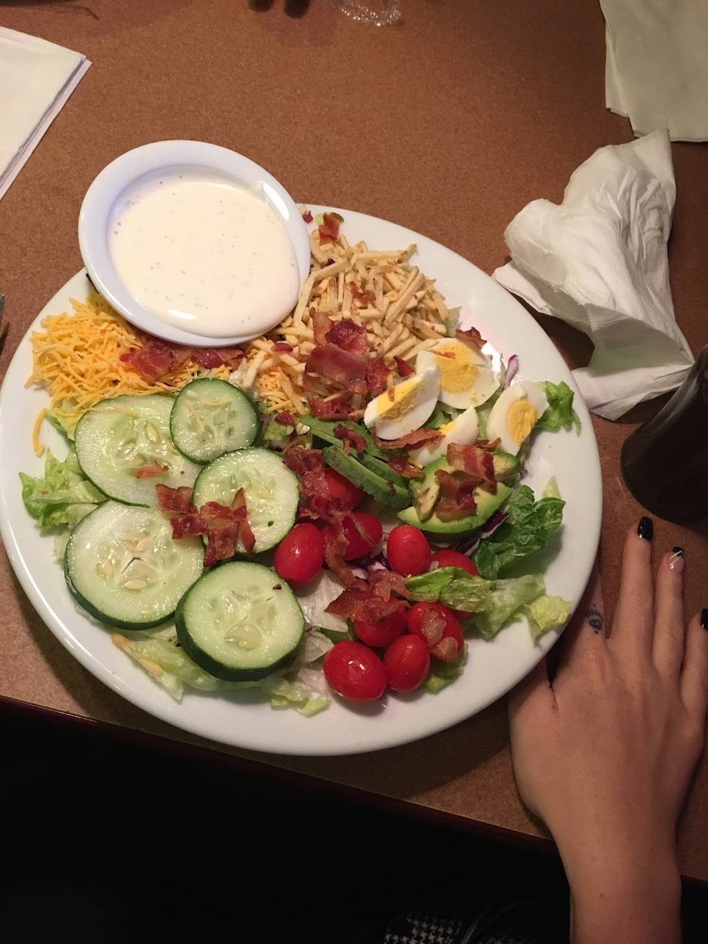 Dennys | restaurant | 233 S 3rd St, Terre Haute, IN 47807, USA | 8122340699 OR +1 812-234-0699