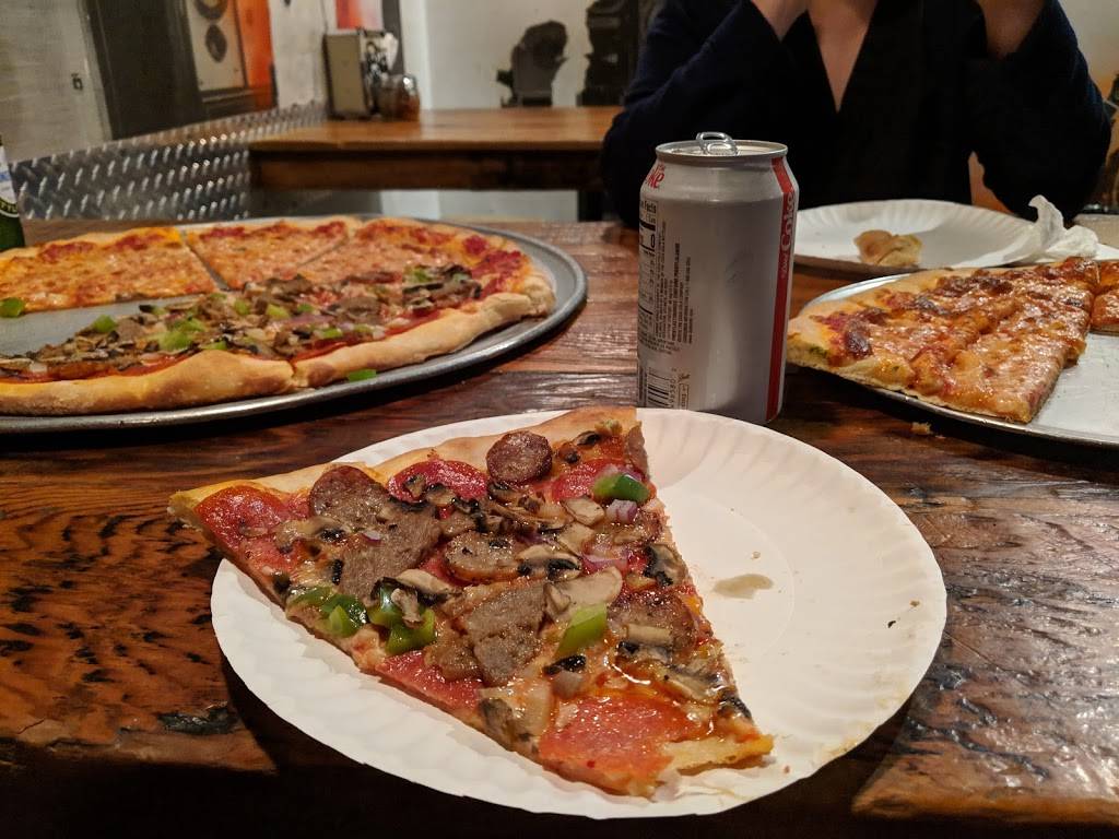 Garage Pizza | restaurant | 4339 Sunset Blvd, Los Angeles, CA 90029, USA | 3236681190 OR +1 323-668-1190