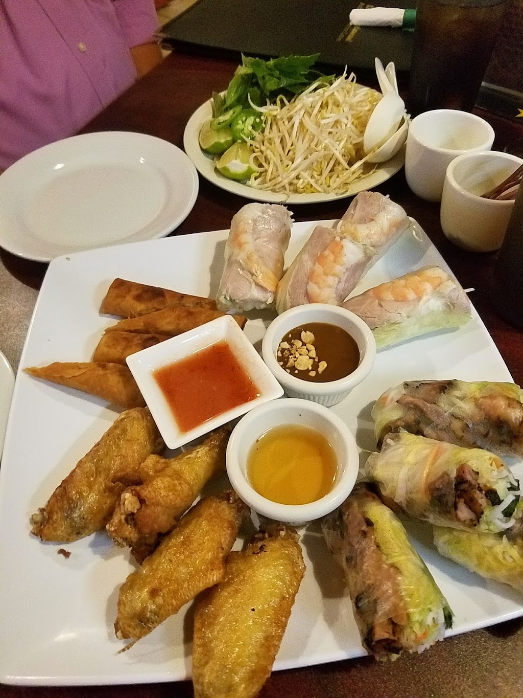 Saigon Restaurant | restaurant | 2909 W Interstate 40 Frontage Rd, Amarillo, TX 79109, USA | 8063733456 OR +1 806-373-3456