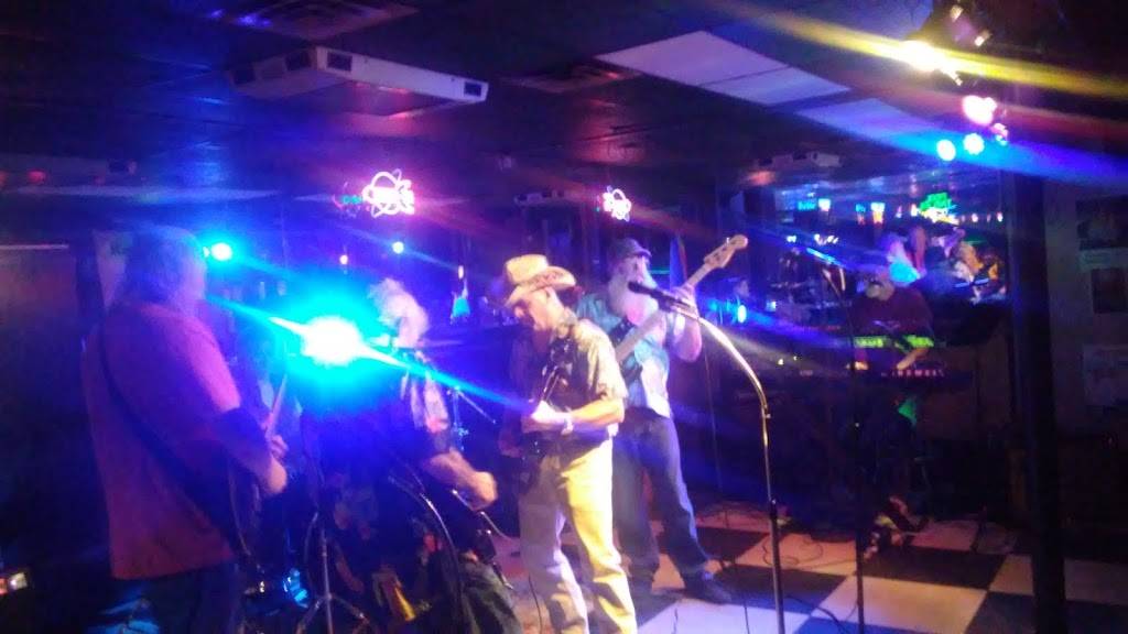 M3 Gratiot Pub | restaurant | 34005 S Gratiot Ave, Clinton Twp, MI 48035, USA | 5868680329 OR +1 586-868-0329