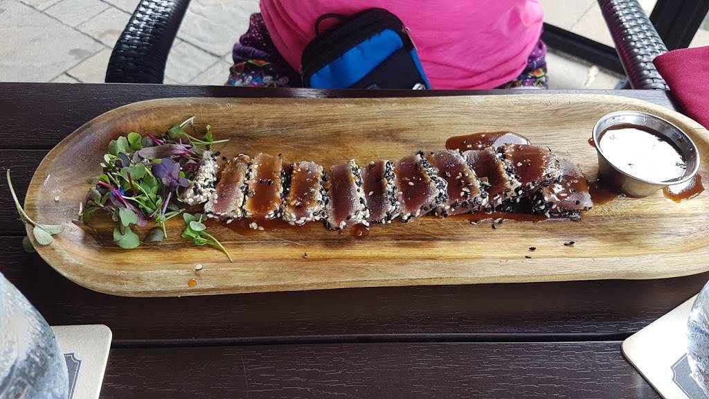 Boeuf Cochon Steak + Bar | restaurant | 255 Rue de Martigny O, Saint-Jérôme, QC J7Y 2G4, Canada | 4504369008 OR +1 450-436-9008