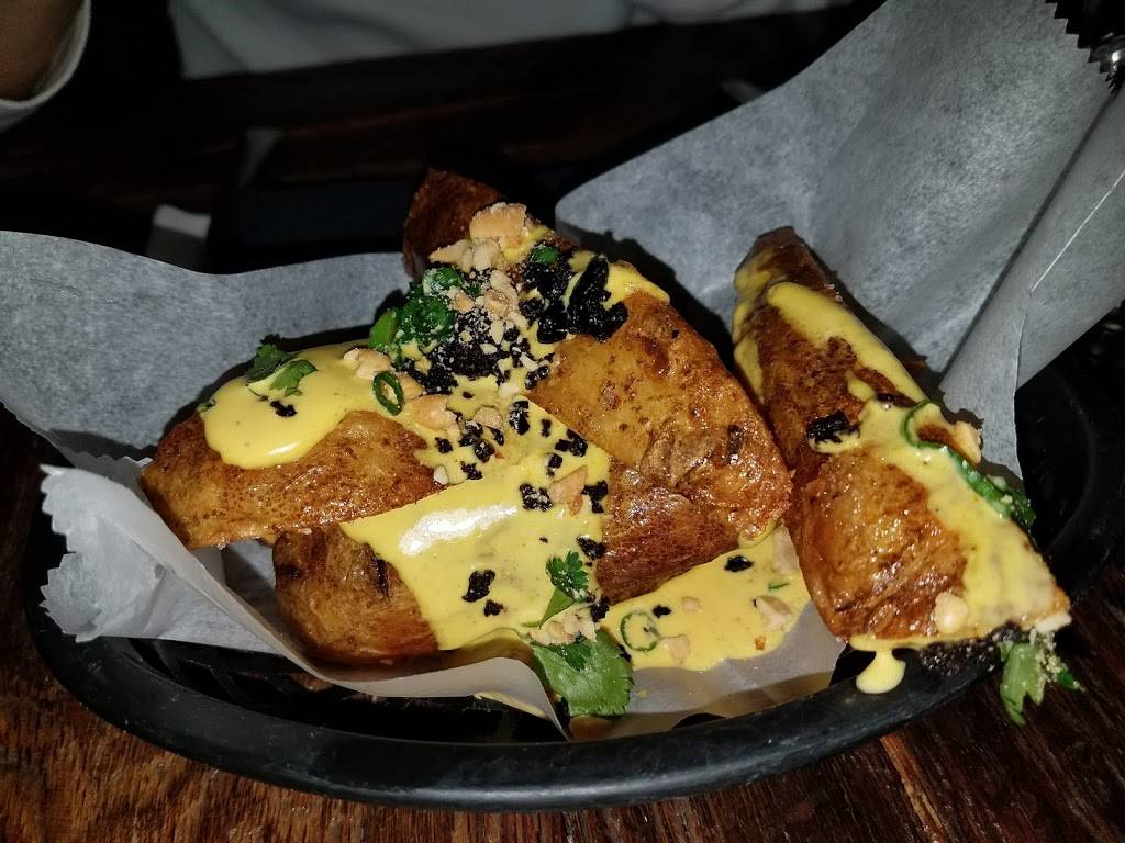 V Street | restaurant | 124-126 S 19th St, Philadelphia, PA 19103, USA | 2152787943 OR +1 215-278-7943