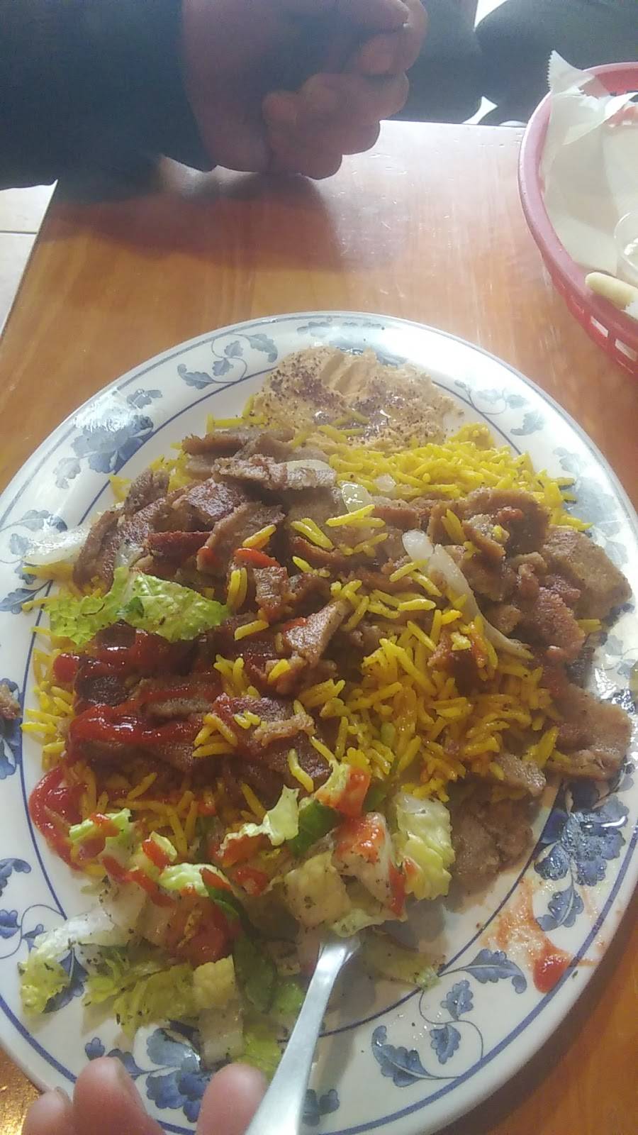 Gyro on lake city | restaurant | 12340 Lake City Way NE, Seattle, WA 98125, USA | 2064170671 OR +1 206-417-0671