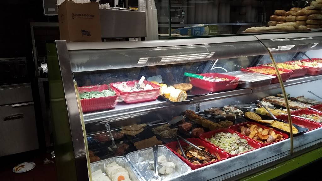 Green & Ackermans Restaurant & Pizza | restaurant | 216 Ross St, Brooklyn, NY 11211, USA | 7183842540 OR +1 718-384-2540