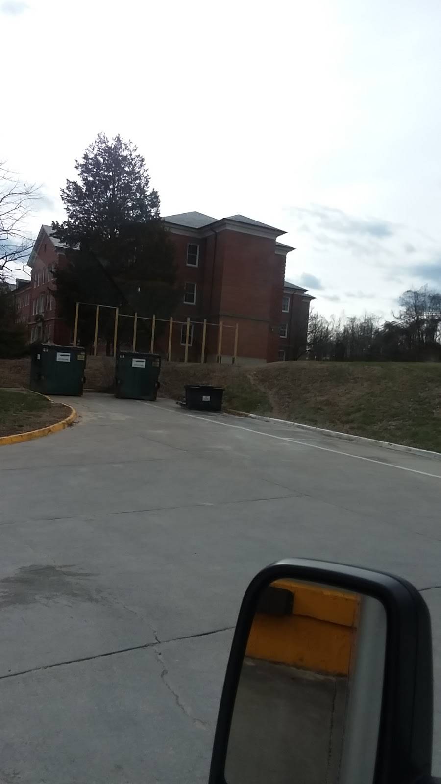 Bruce Mess Hall | restaurant | 2011 Zeilin Rd, Bldg 2000, MCB Quantico, Quantico, VA 22134, USA | 7036400965 OR +1 703-640-0965