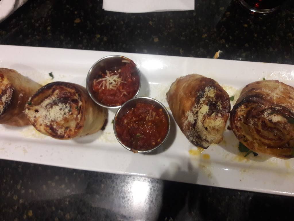 Hy-Vee Market Grille | restaurant | 6301 University Ave, Cedar Falls, IA 50613, USA | 3192666678 OR +1 319-266-6678