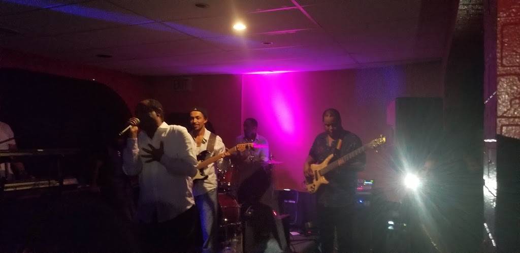 ETHIO emperor bar N restaurant | restaurant | 8824 Renton Ave S, Seattle, WA 98118, USA | 2067222011 OR +1 206-722-2011