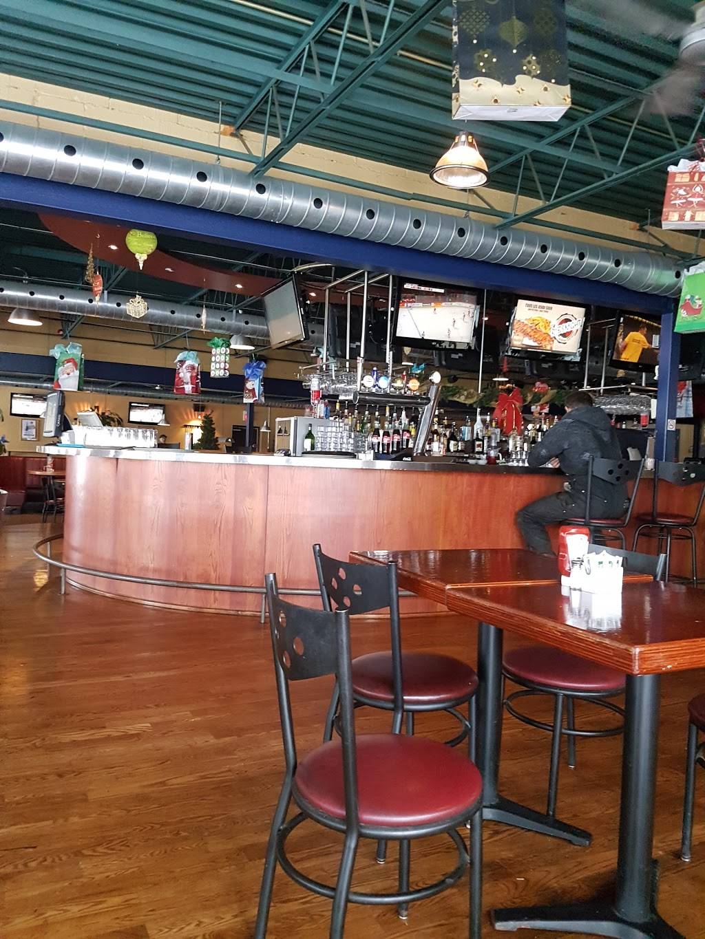 Deja Vu Restaurant & Bar | restaurant | 882 Main St E, Hawkesbury, ON K6A 1B6, Canada | 6136320111 OR +1 613-632-0111