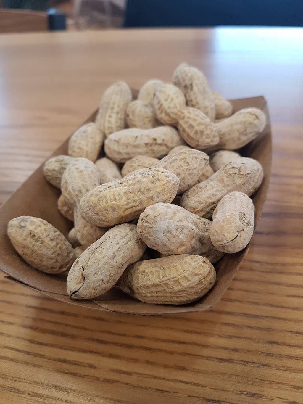 Five Guys | restaurant | 20 Clair Rd W, Guelph, ON N1L 0A8, Canada | 5197679090 OR +1 519-767-9090