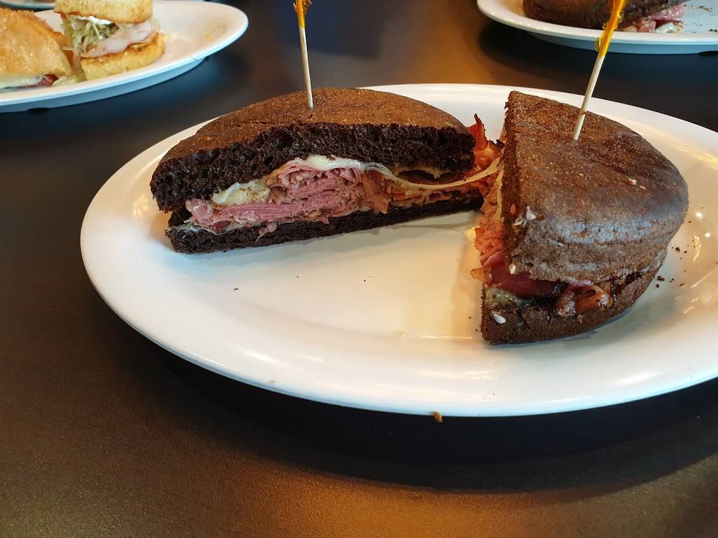 Schlotzskys | restaurant | 1020 Center Point Rd, San Marcos, TX 78666, USA | 5123925230 OR +1 512-392-5230