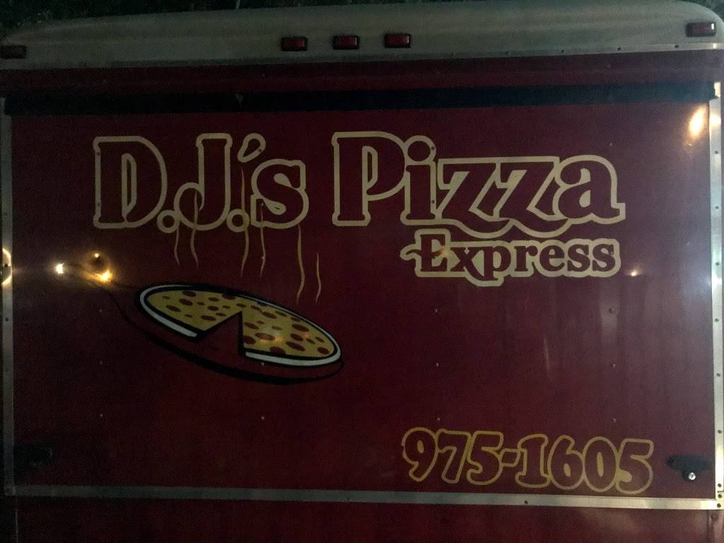DJs Pizza Express | restaurant | Pala, CA 92059, USA | 7609751605 OR +1 760-975-1605