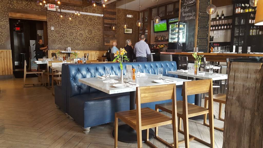 Orange Blossom | restaurant | 2000 Collins Ave #7, Miami Beach, FL 33139, USA | 3057638983 OR +1 305-763-8983